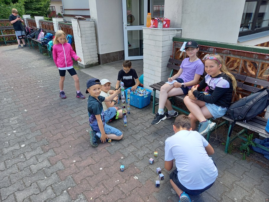 img00042.jpg