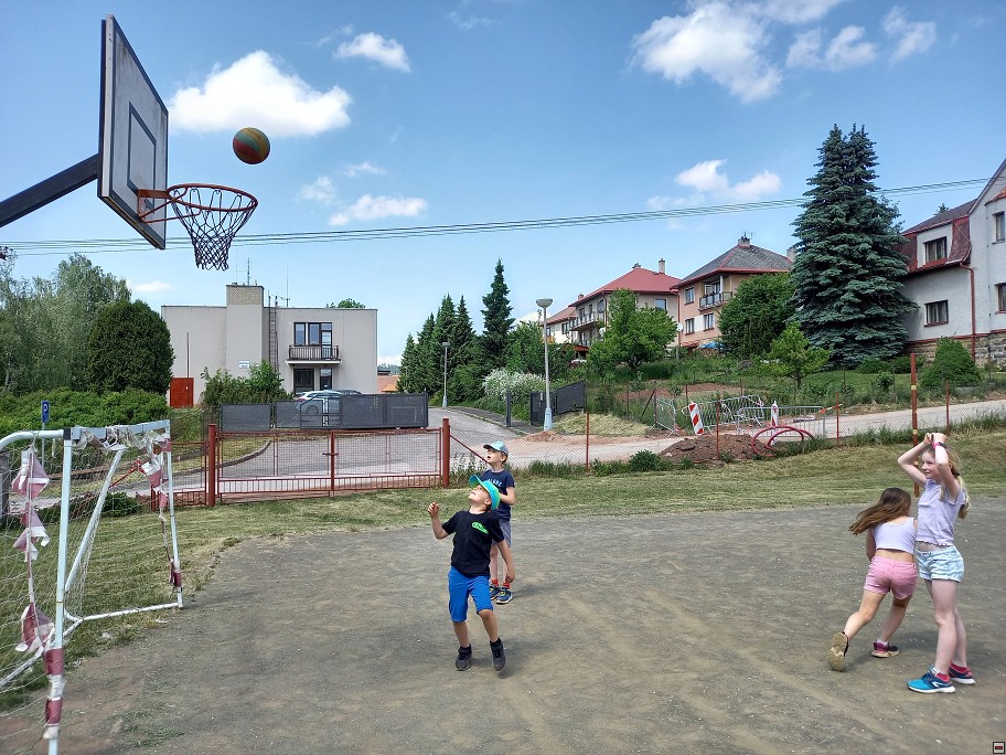 img00044.jpg