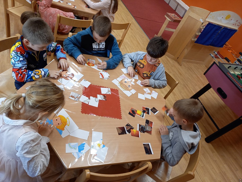 img00018.jpg