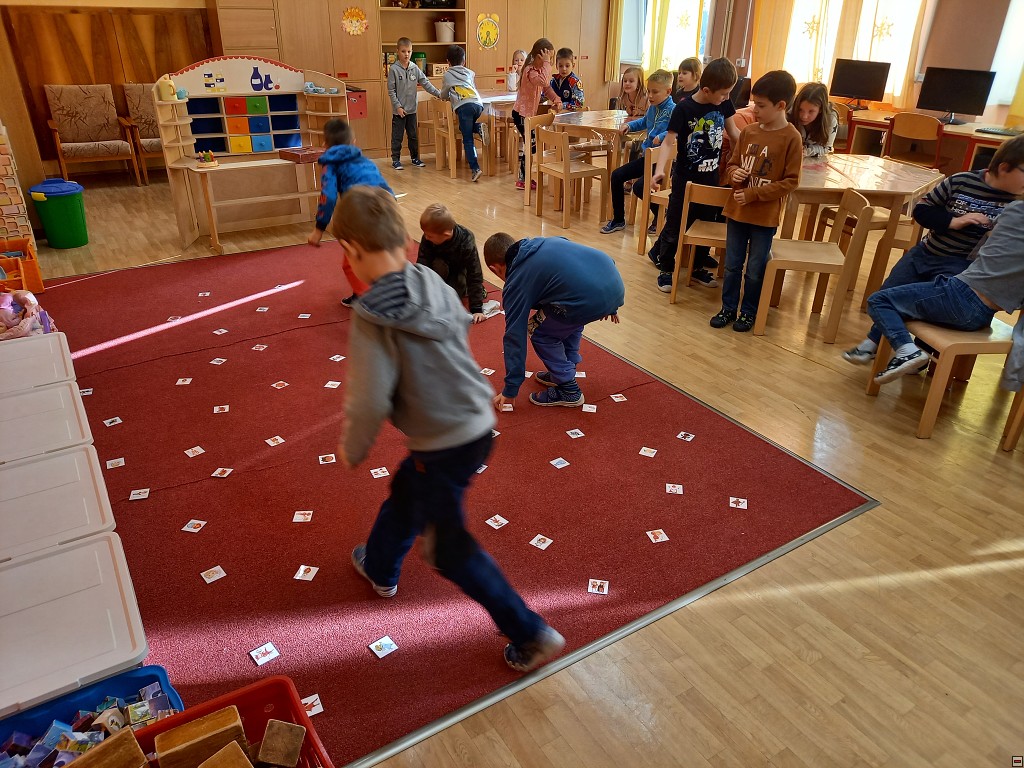 img00025.jpg