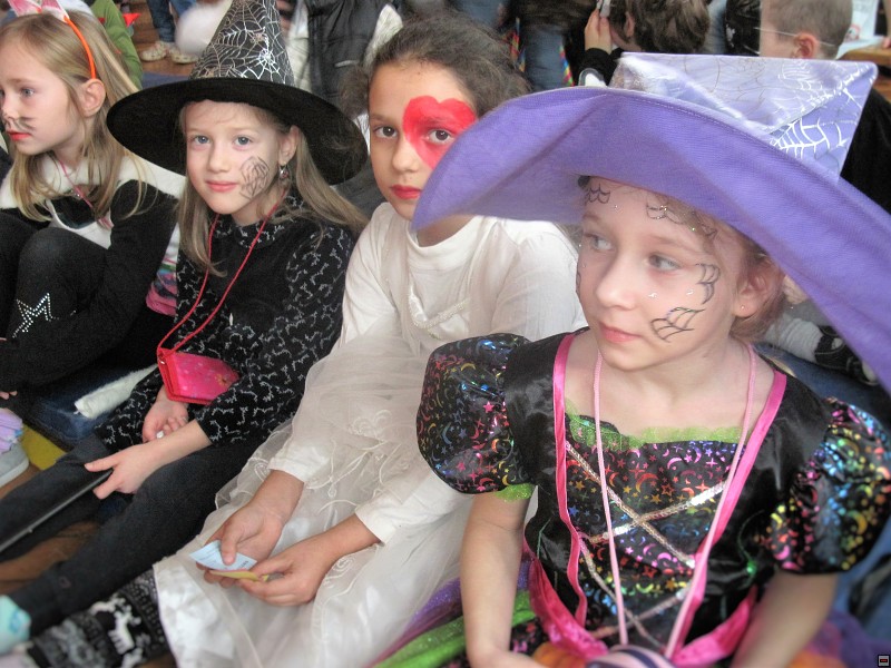 img00030.jpg