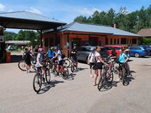 Cyklovýlet na koupaliště Pecka