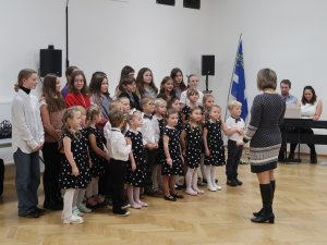 Vánoční vystoupení pro seniory ve Staré a Nové Pace