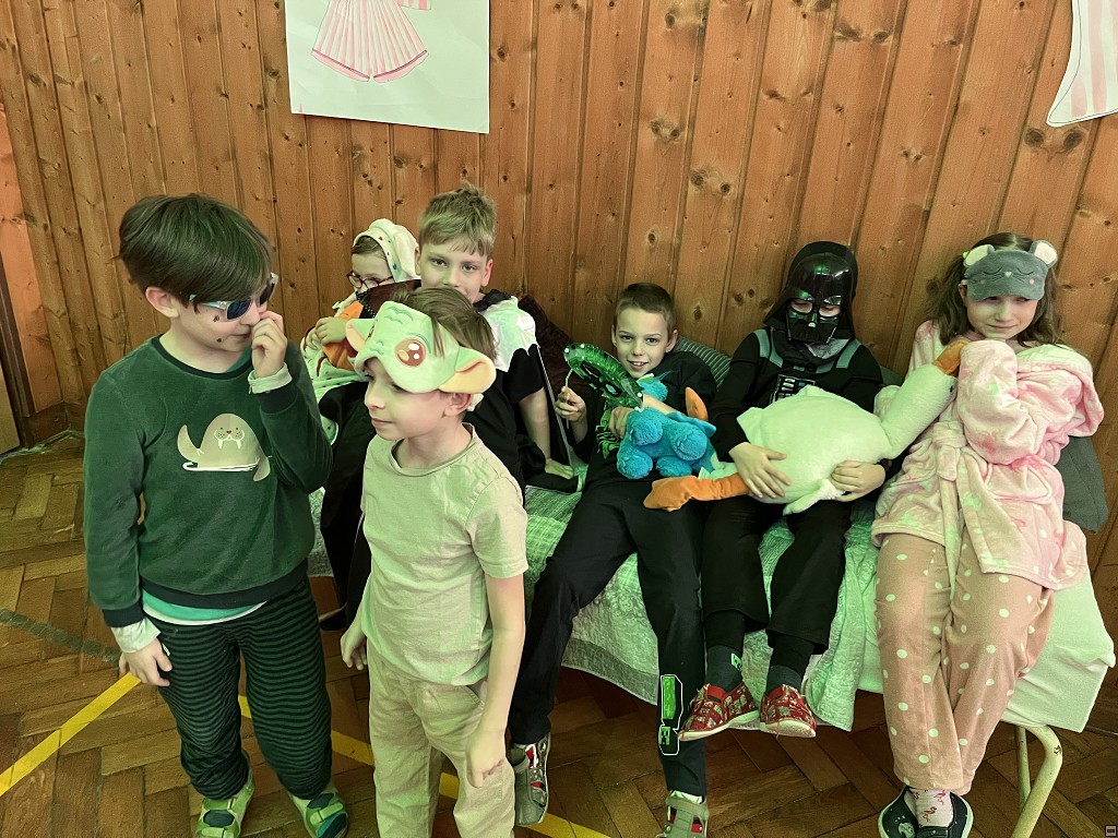 img00019.jpg