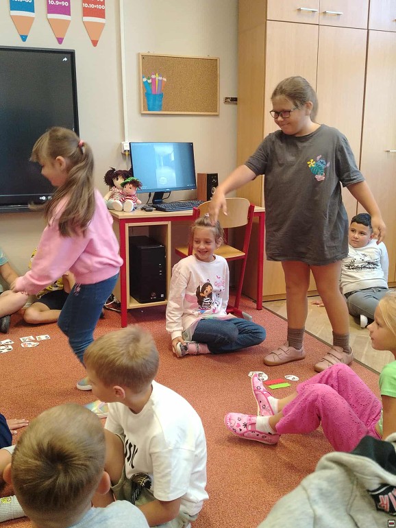 img00012.jpg