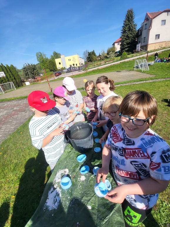 img00017.jpg