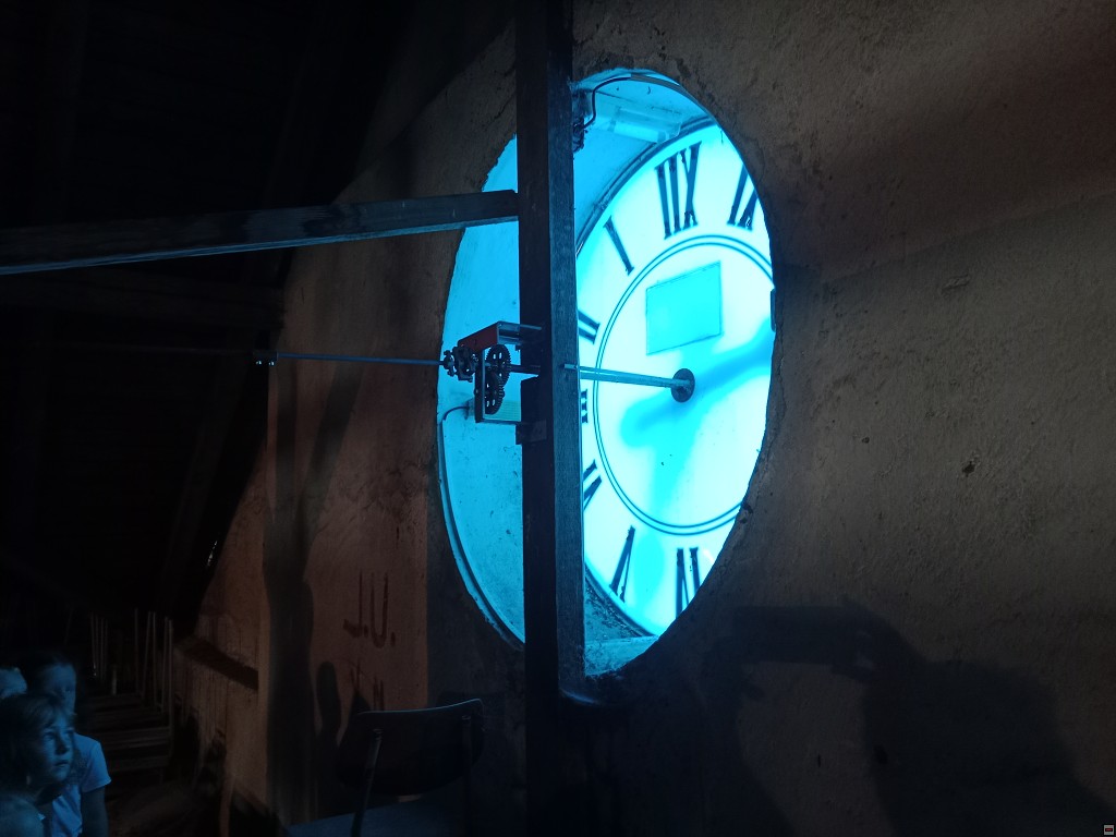 img00006.jpg
